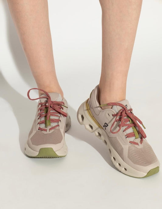On Running Cloudrunner 2 WalkGood LA Sand Flax